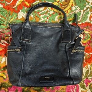 Authentic Fossil Issue No. 1954 Cow Hide Leather black Woman's hobo Handbag